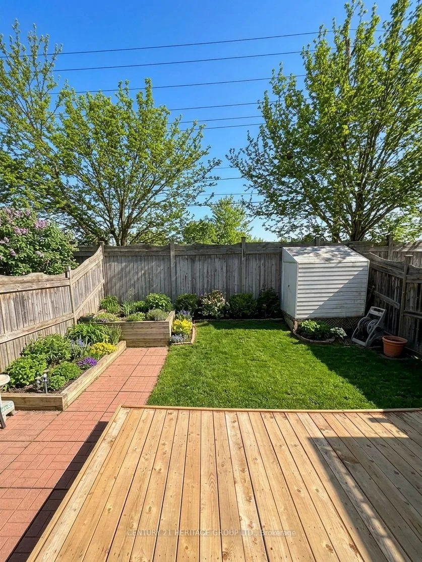 Photo 15 of 101 Bentley Crescent, Barrie, 400 West — HOMEH
