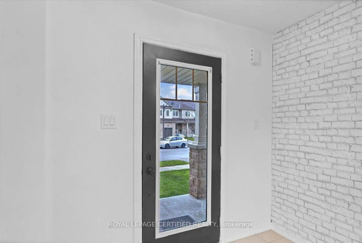 Photo 6 of 28 Cole Crescent, Brantford, Shellard Lane — HOMEH
