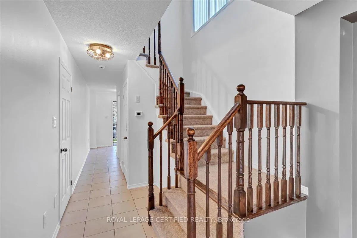 Photo 8 of 28 Cole Crescent, Brantford, Shellard Lane — HOMEH