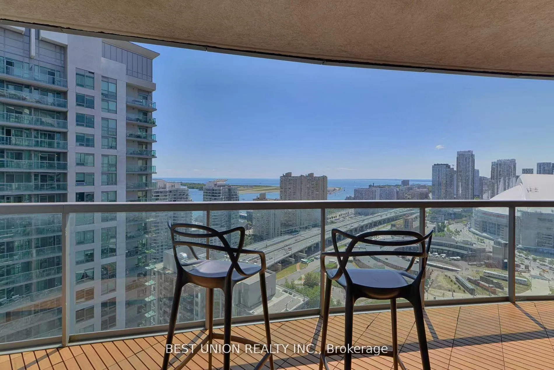 Photo 14 of Unit 3511, 30 Grand Trunk Crescent, Toronto, Waterfront Communities — HOMEH