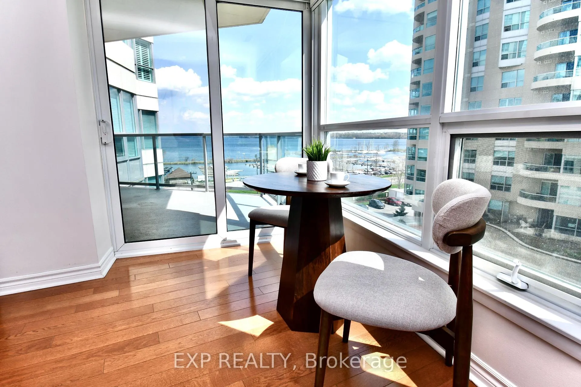Photo 9 of Unit 604, 6 Toronto Street, Barrie, City Centre — HOMEH