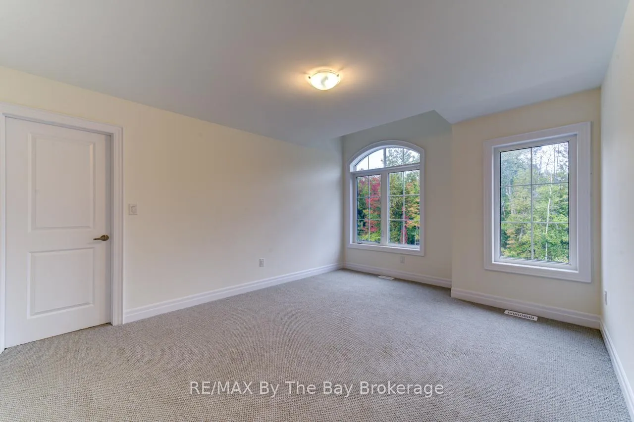 Photo 25 of 186 Mapleside Drive, Wasaga Beach — HOMEH