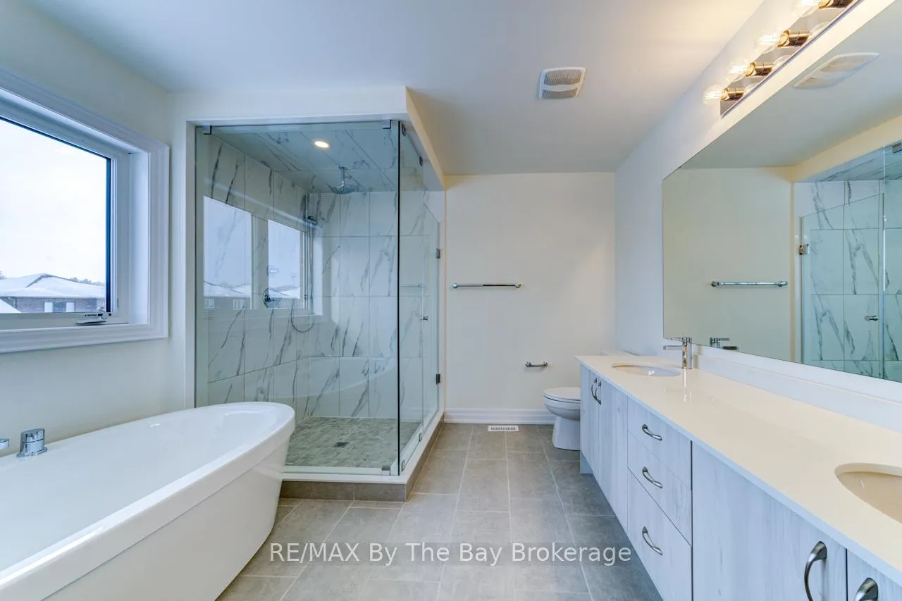 Photo 33 of 186 Mapleside Drive, Wasaga Beach — HOMEH