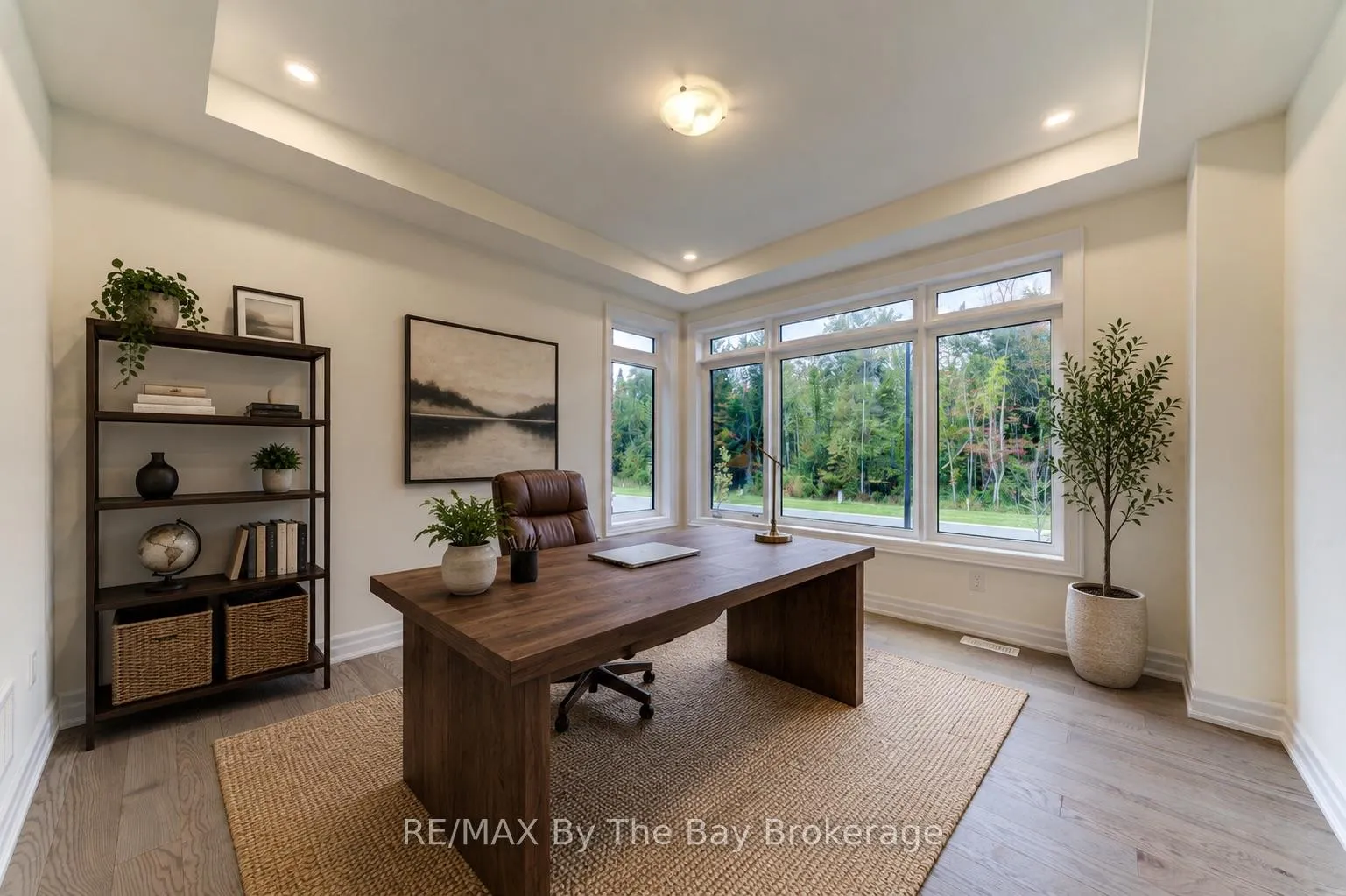 Photo 2 of 182 Mapleside Drive, Wasaga Beach — HOMEH