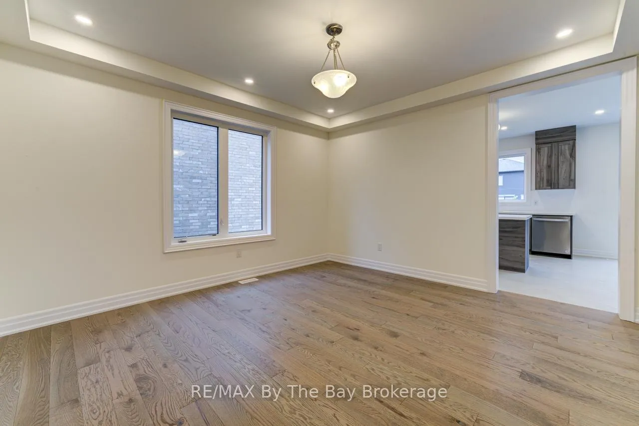 Photo 17 of 182 Mapleside Drive, Wasaga Beach — HOMEH