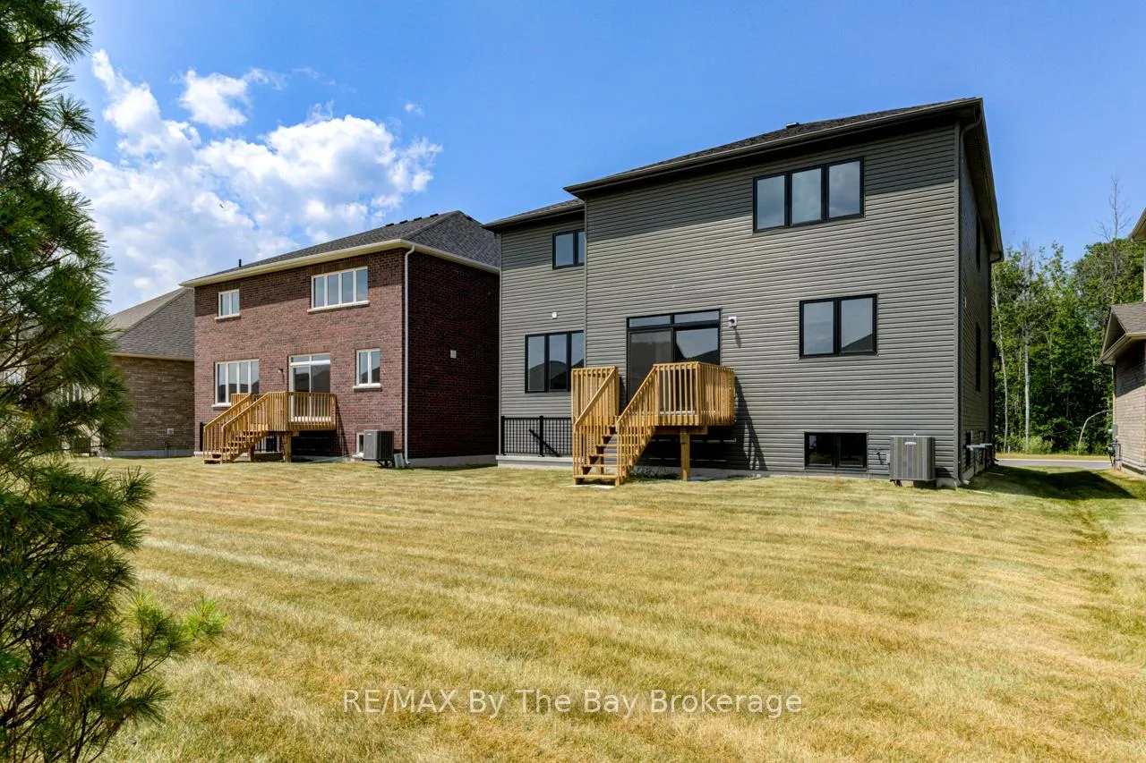 Photo 34 of 182 Mapleside Drive, Wasaga Beach — HOMEH