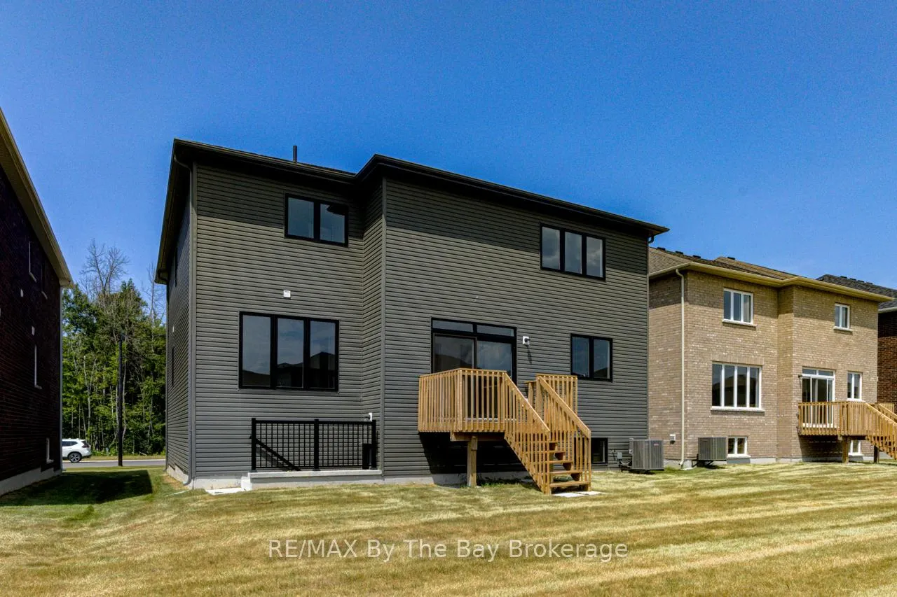Photo 35 of 182 Mapleside Drive, Wasaga Beach — HOMEH