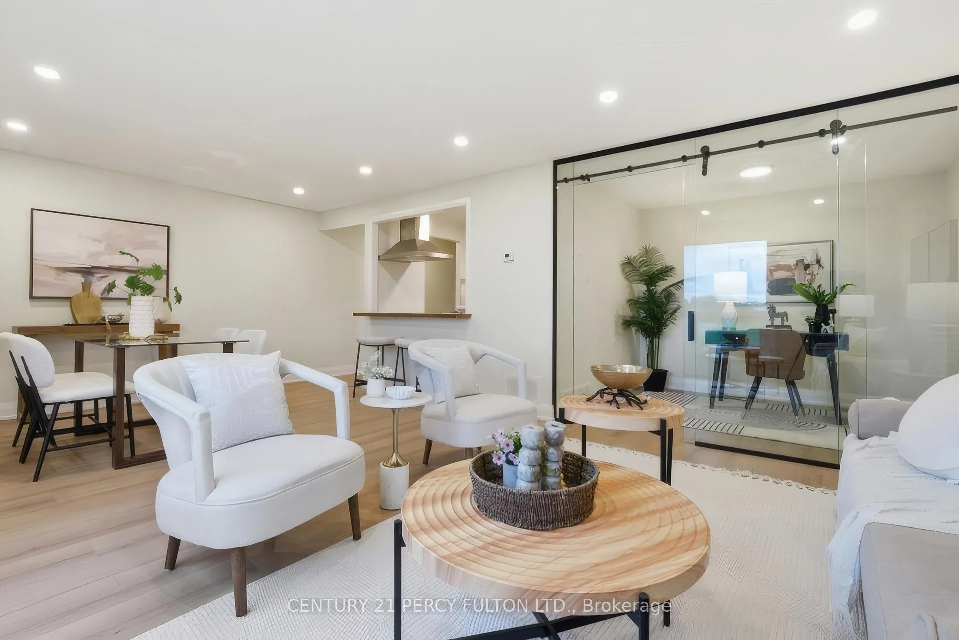 Photo 6 of Unit 46, 700 Paisley Road, Guelph, Willow West/Sugarbush/West Acres — HOMEH