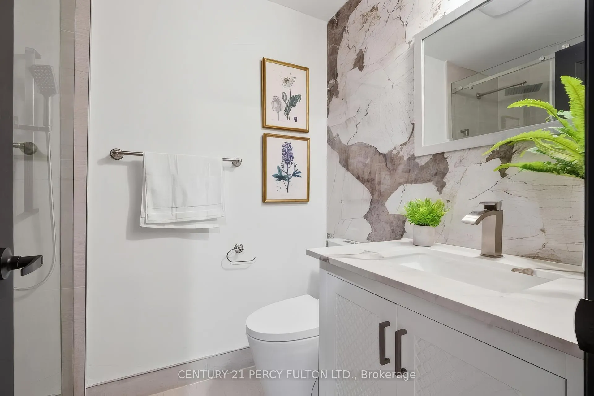 Photo 19 of Unit 46, 700 Paisley Road, Guelph, Willow West/Sugarbush/West Acres — HOMEH
