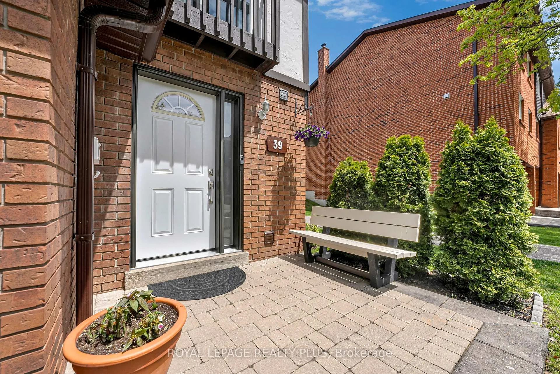 Photo 4 of Unit 39, 1755 Rathburn Road E, Mississauga, Rathwood — HOMEH
