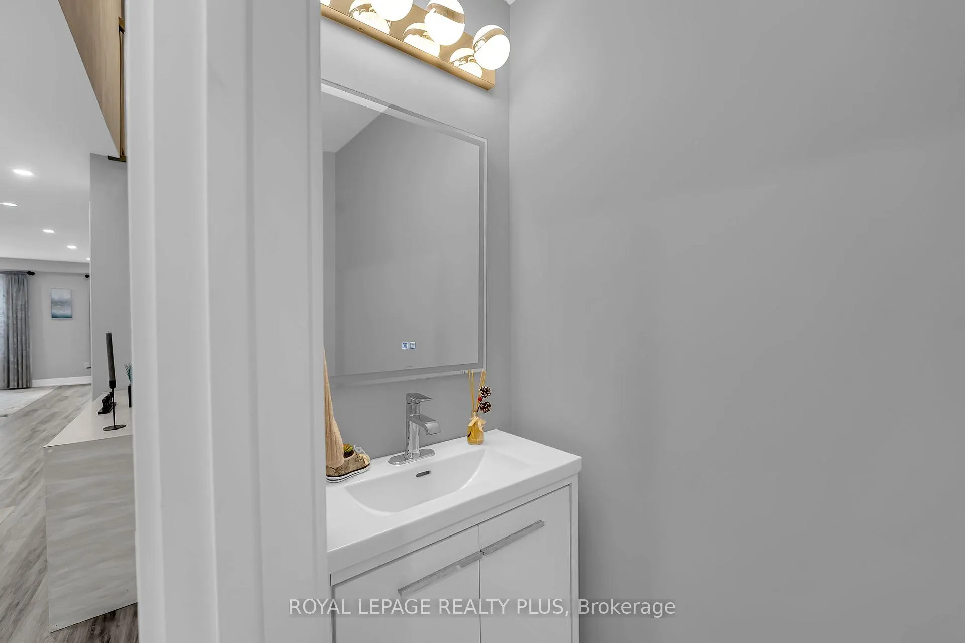 Photo 6 of Unit 39, 1755 Rathburn Road E, Mississauga, Rathwood — HOMEH