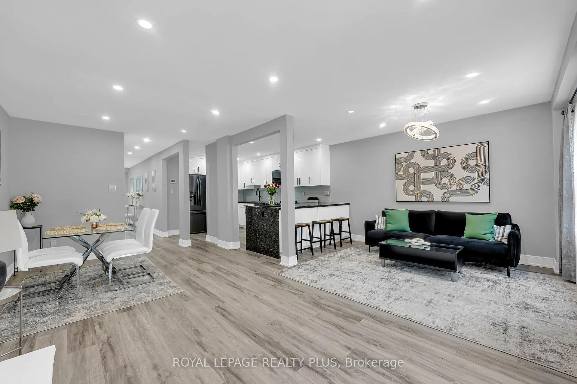 Photo 8 of Unit 39, 1755 Rathburn Road E, Mississauga, Rathwood — HOMEH