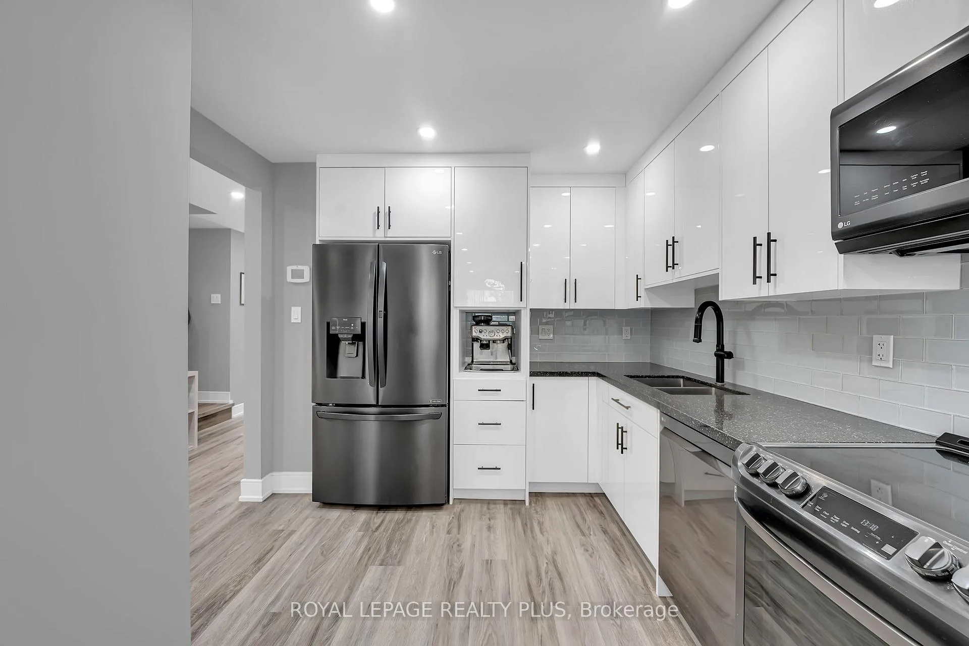 Photo 16 of Unit 39, 1755 Rathburn Road E, Mississauga, Rathwood — HOMEH