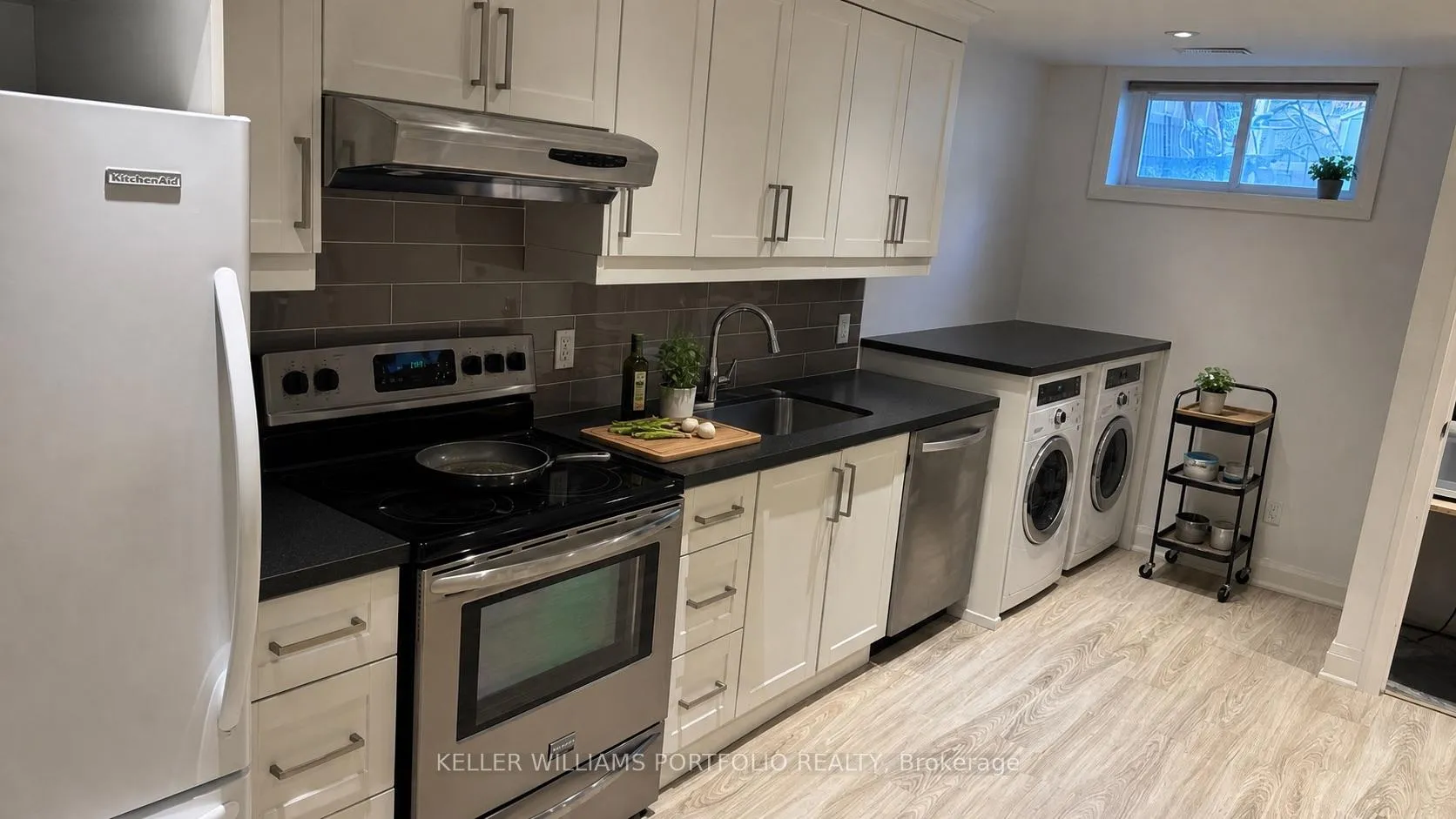 Photo 3 of Unit Lower, 62 Nealon Avenue, Toronto, Broadview North — HOMEH