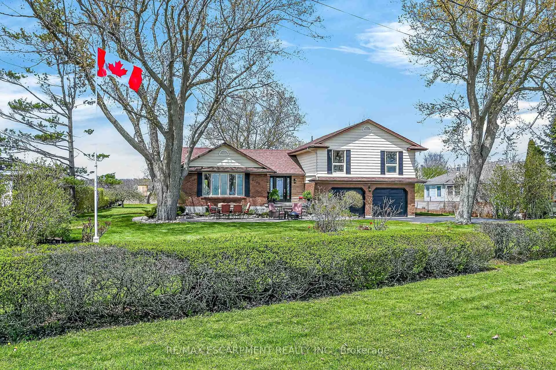 Photo 2 of 2785 Lakeshore Road, Haldimand, Dunnville — HOMEH