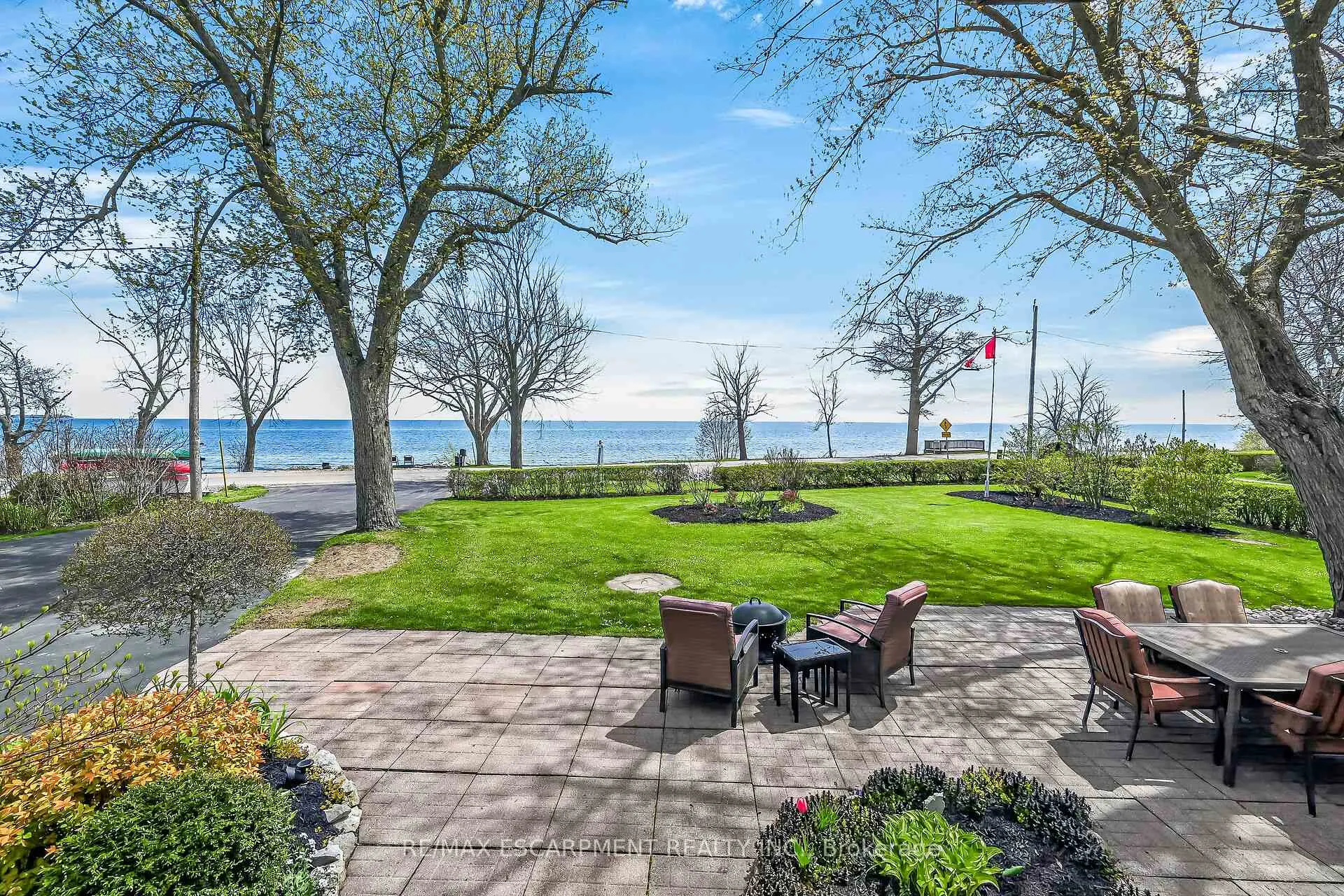 Photo 3 of 2785 Lakeshore Road, Haldimand, Dunnville — HOMEH