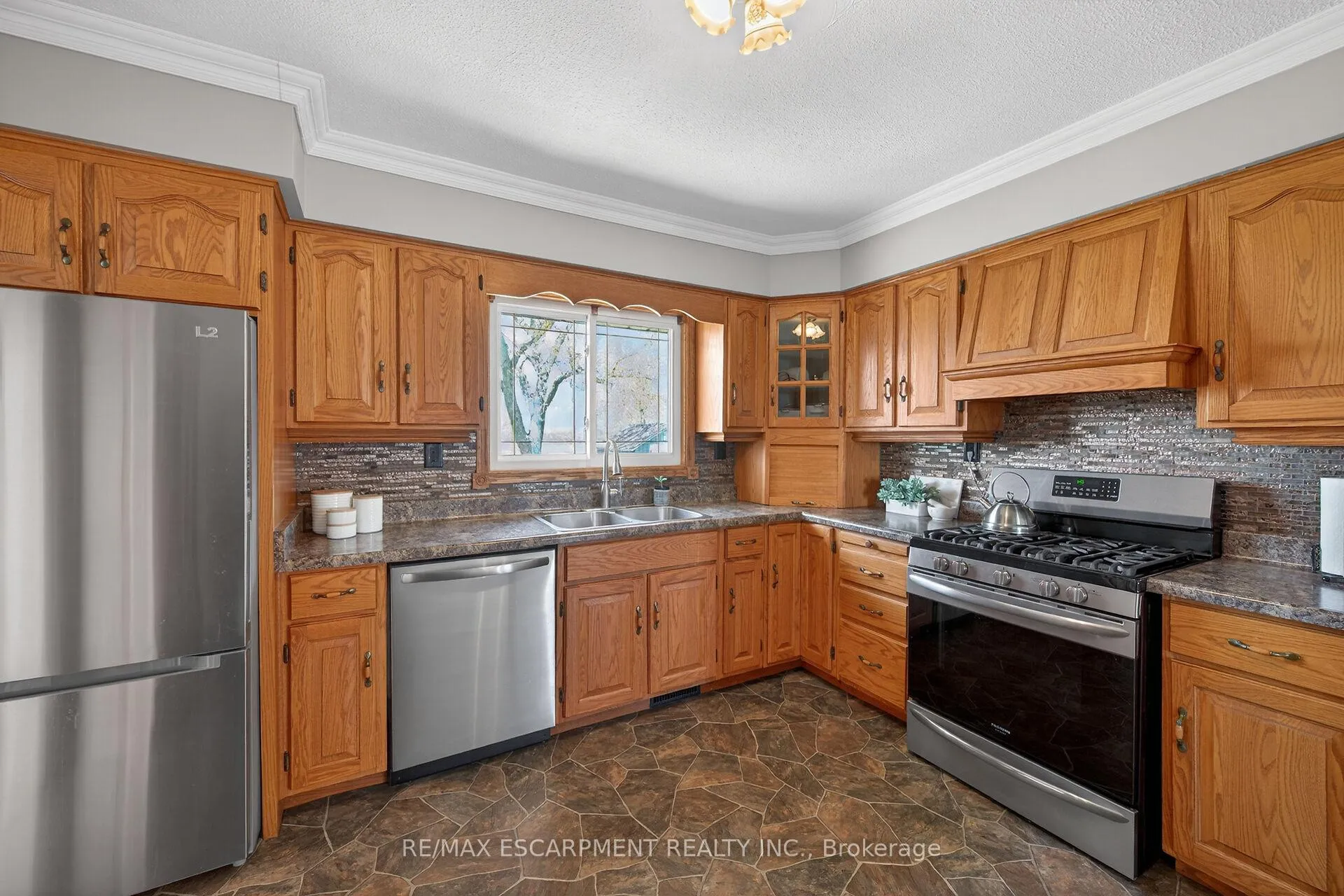 Photo 16 of 2785 Lakeshore Road, Haldimand, Dunnville — HOMEH