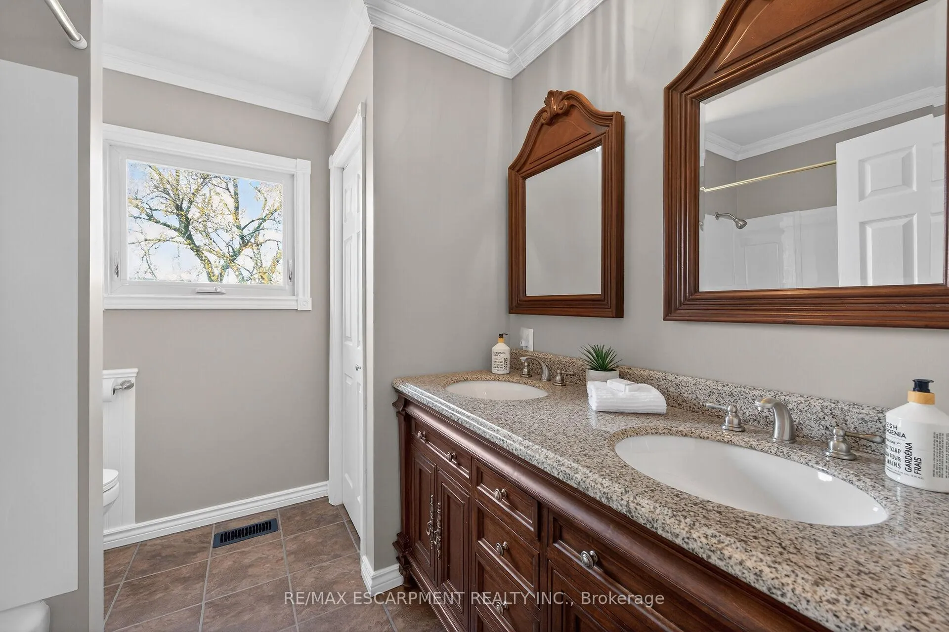 Photo 30 of 2785 Lakeshore Road, Haldimand, Dunnville — HOMEH
