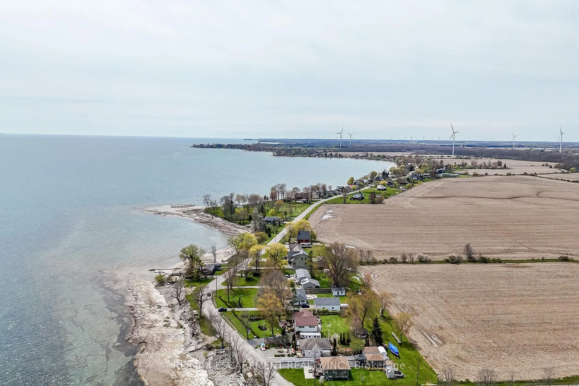 Photo 46 of 2785 Lakeshore Road, Haldimand, Dunnville — HOMEH