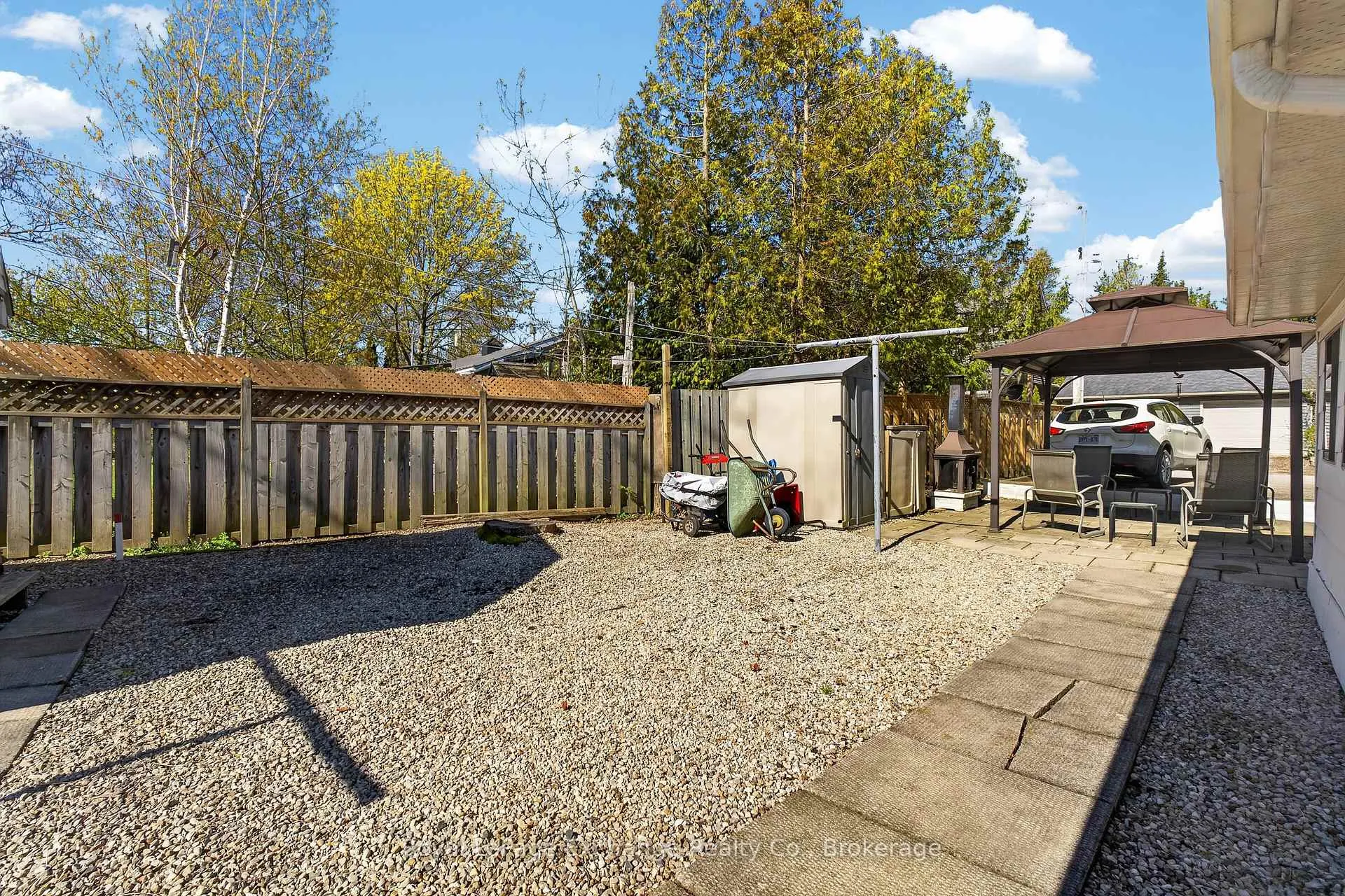 Photo 34 of 404 Browns Lane, Huron-Kinloss — HOMEH