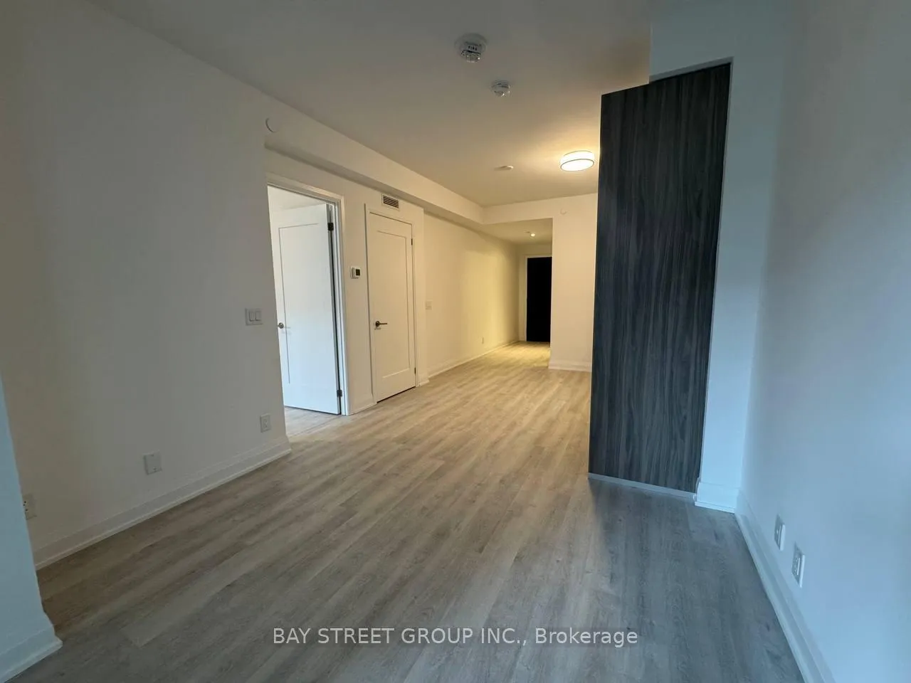 Photo 1 of Unit 702, 65 Broadway Avenue, Toronto, Mount Pleasant West — HOMEH