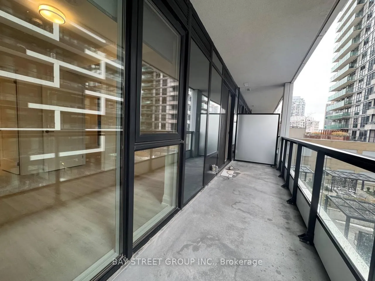 Photo 13 of Unit 702, 65 Broadway Avenue, Toronto, Mount Pleasant West — HOMEH