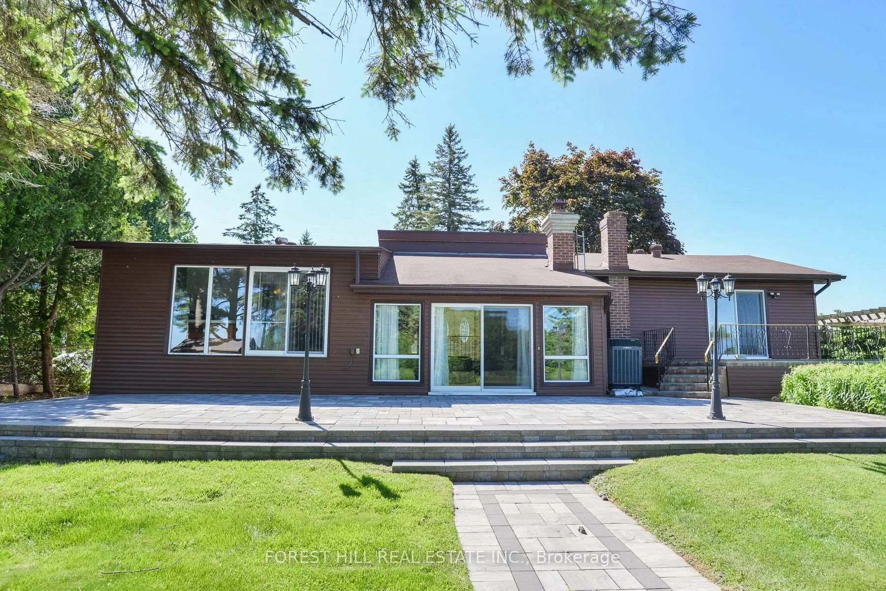 Photo 25 of 35 Old Indian Trail, Ramara, Brechin — HOMEH