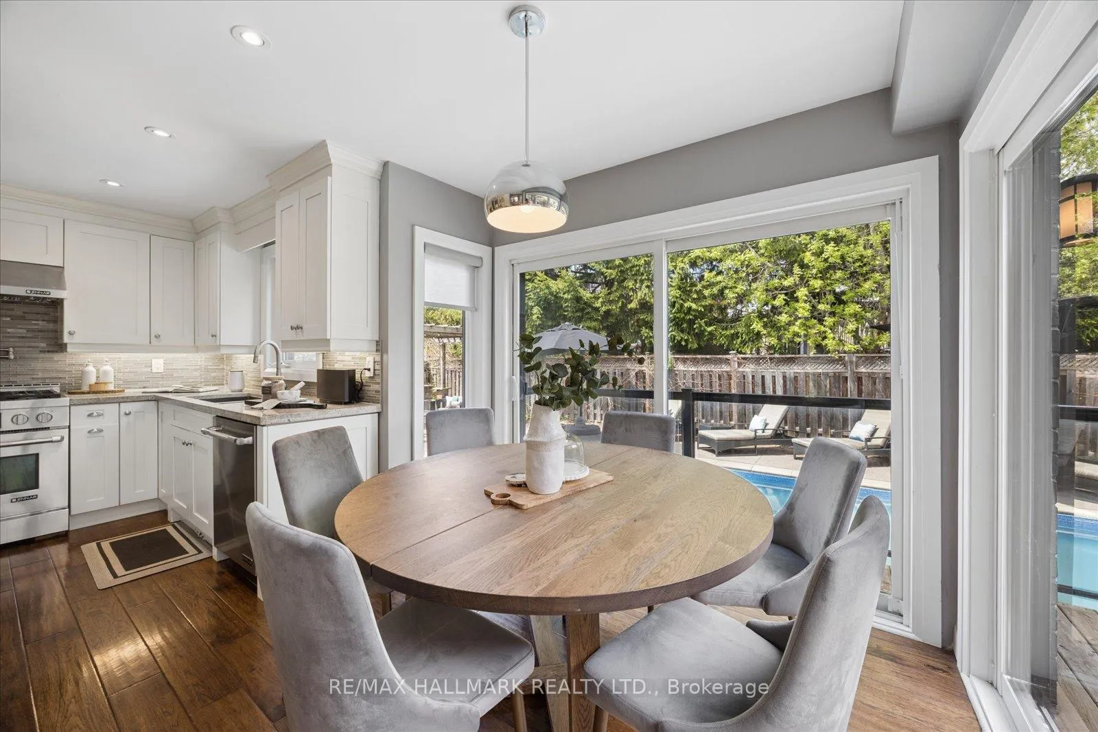Photo 8 of 28 Reesorville Road, Markham, Markham Village — HOMEH