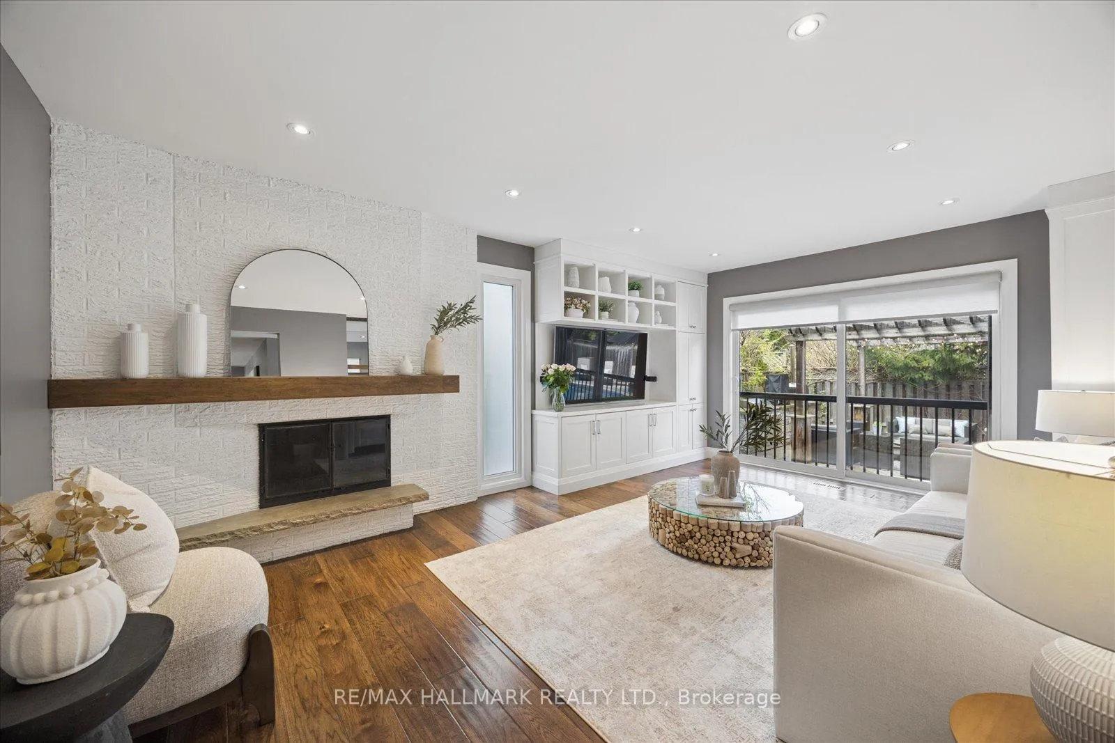 Photo 11 of 28 Reesorville Road, Markham, Markham Village — HOMEH