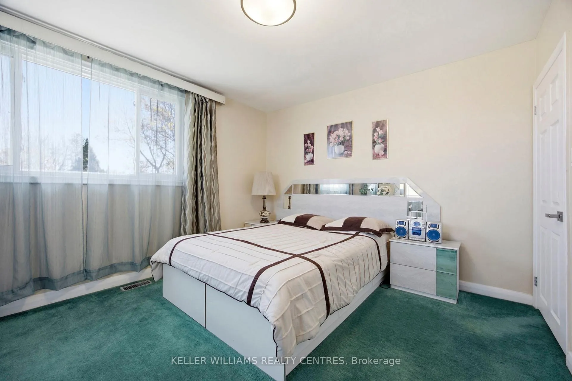 Photo 17 of 30 Bendale Boulevard W, Scarborough, Bendale — HOMEH