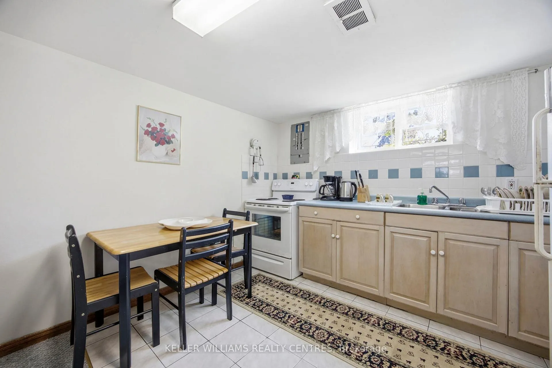 Photo 23 of 30 Bendale Boulevard W, Scarborough, Bendale — HOMEH