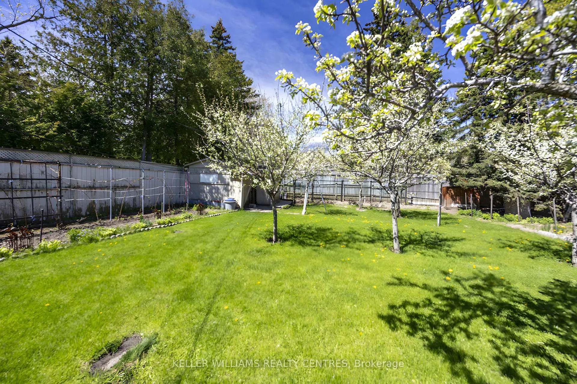 Photo 32 of 30 Bendale Boulevard W, Scarborough, Bendale — HOMEH
