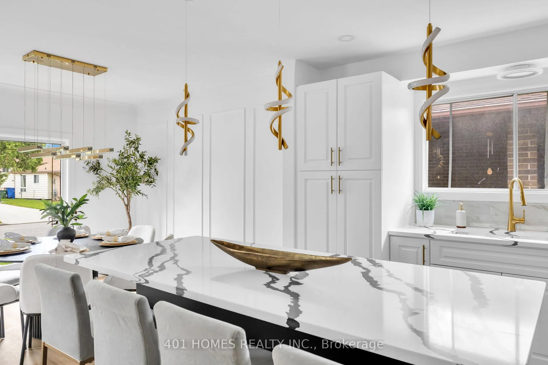 Photo 6 of 10540 Halstead Crescent N, Windsor — HOMEH