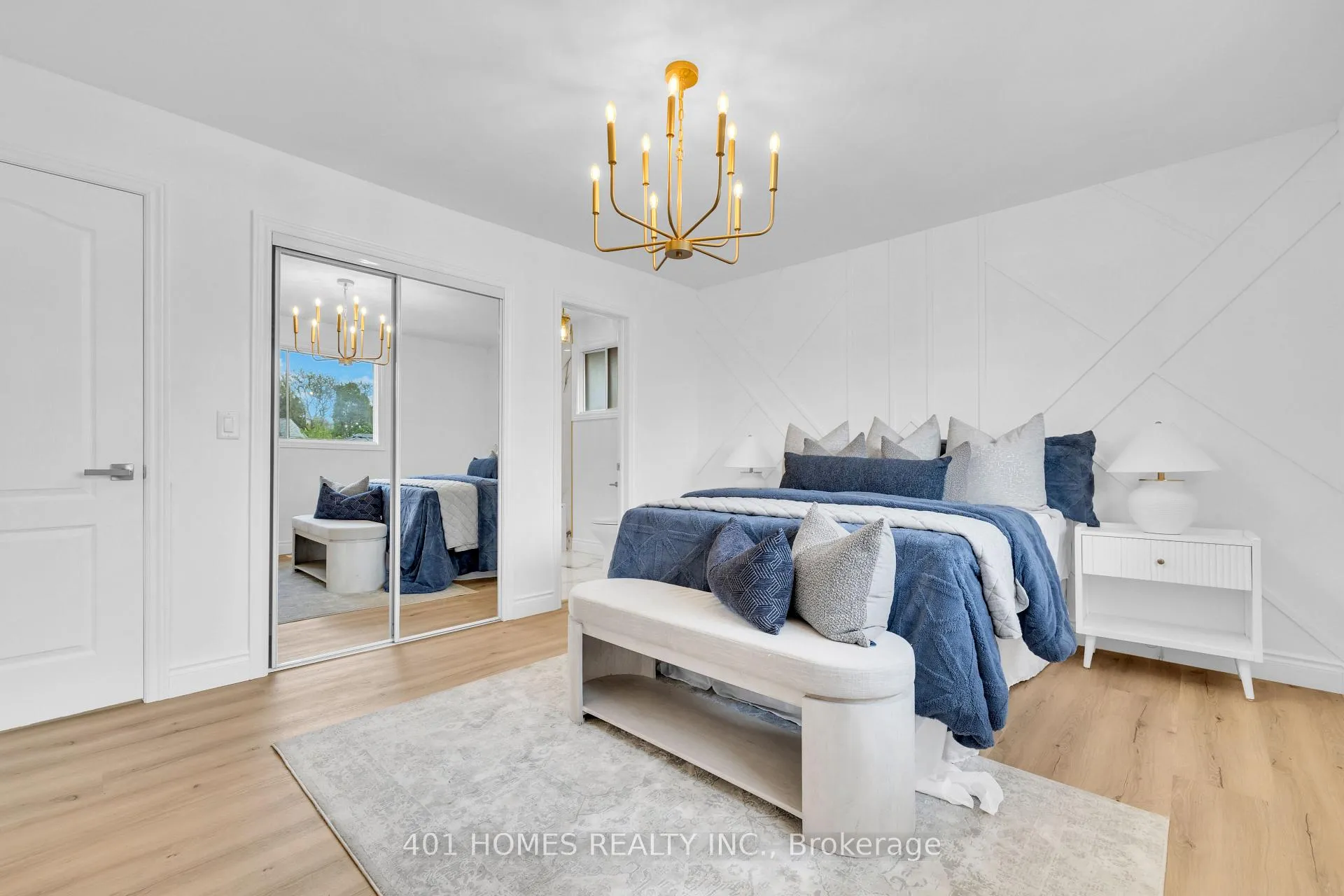 Photo 10 of 10540 Halstead Crescent N, Windsor — HOMEH