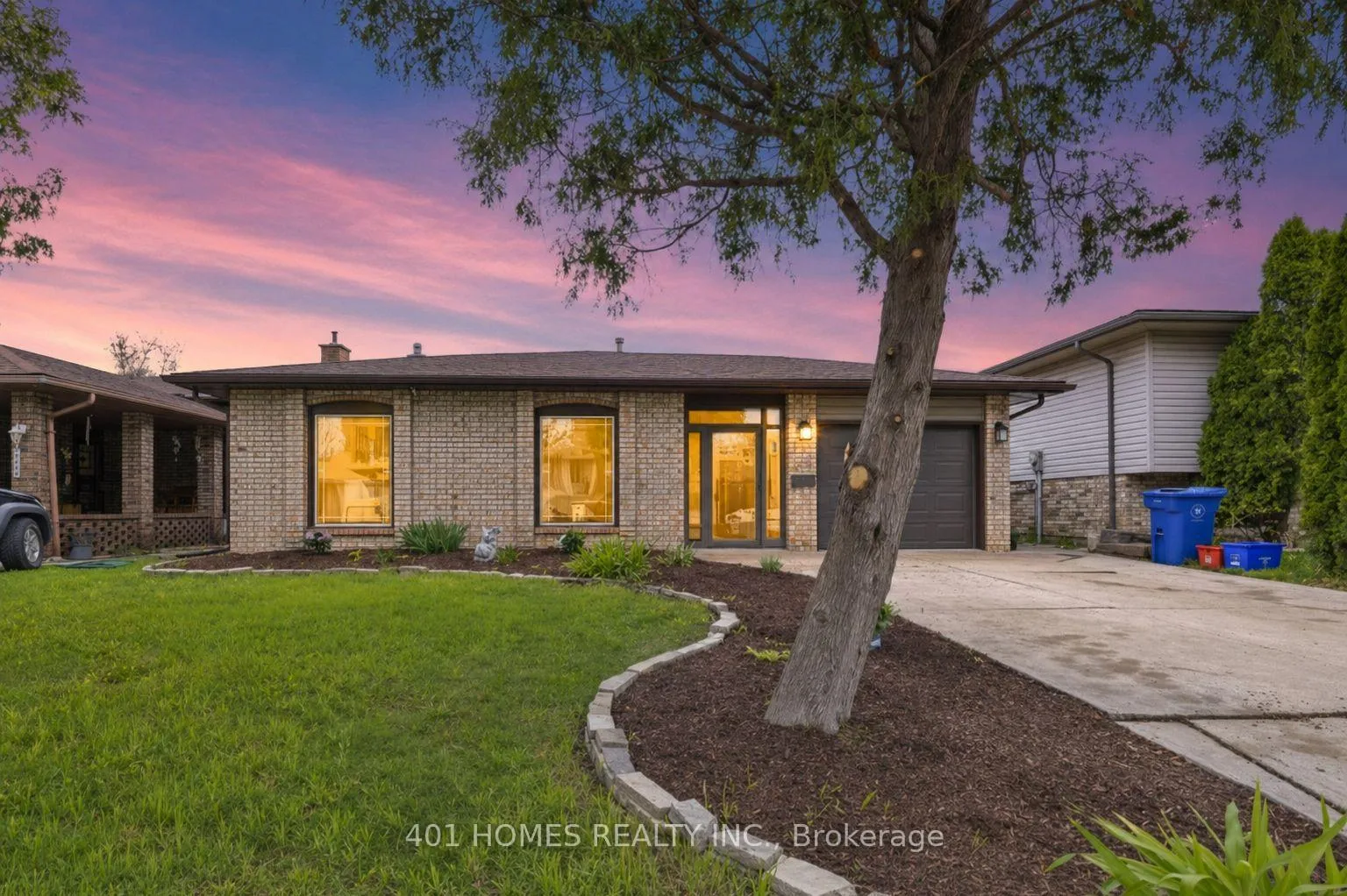 Photo 23 of 10540 Halstead Crescent N, Windsor — HOMEH