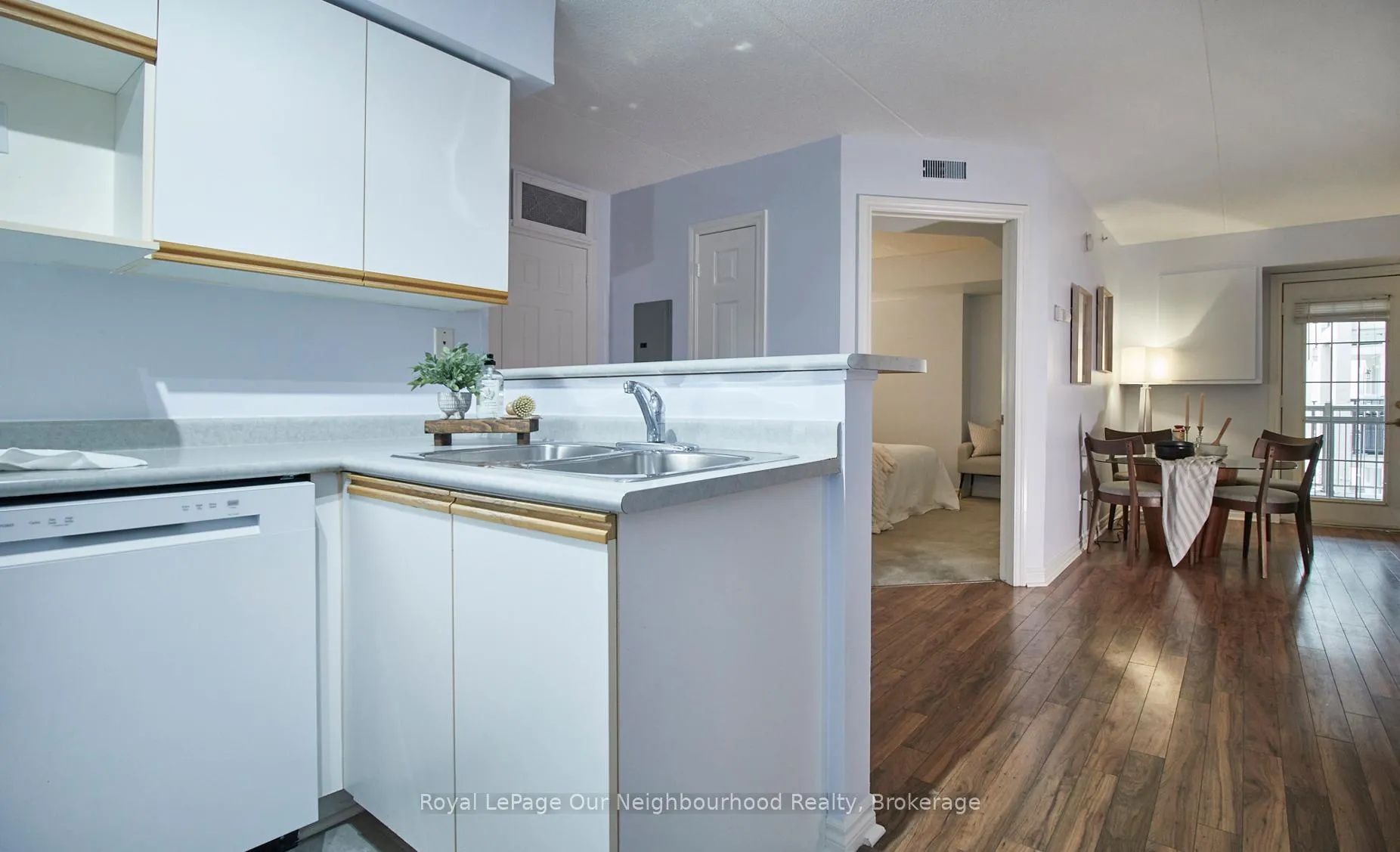 Photo 13 of Unit 208, 1431 Walker's Line, Burlington, Tansley — HOMEH