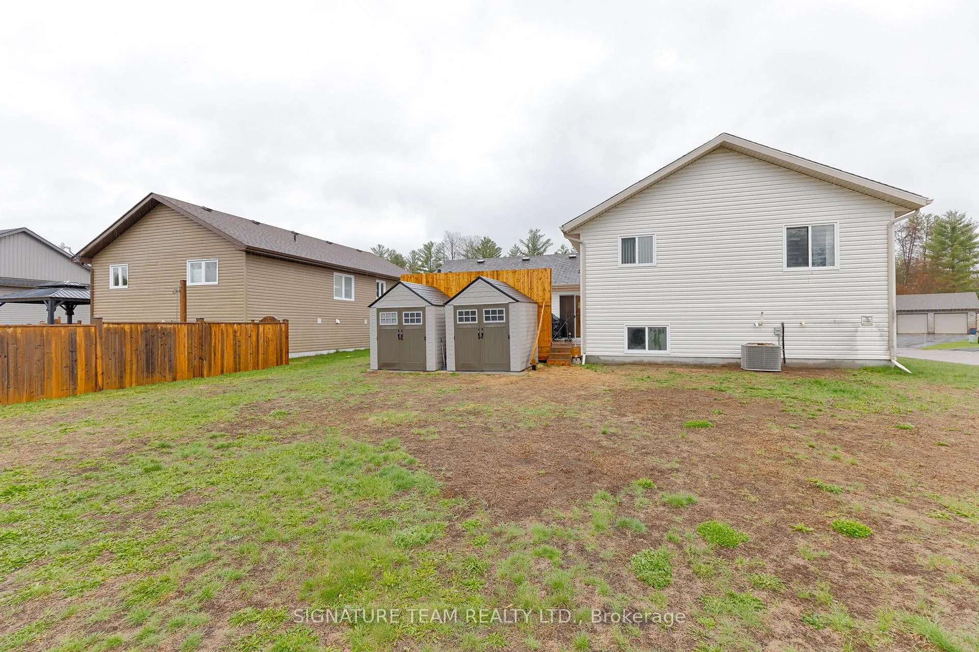 Photo 5 of 1017 Beatty Crescent, Deep River — HOMEH