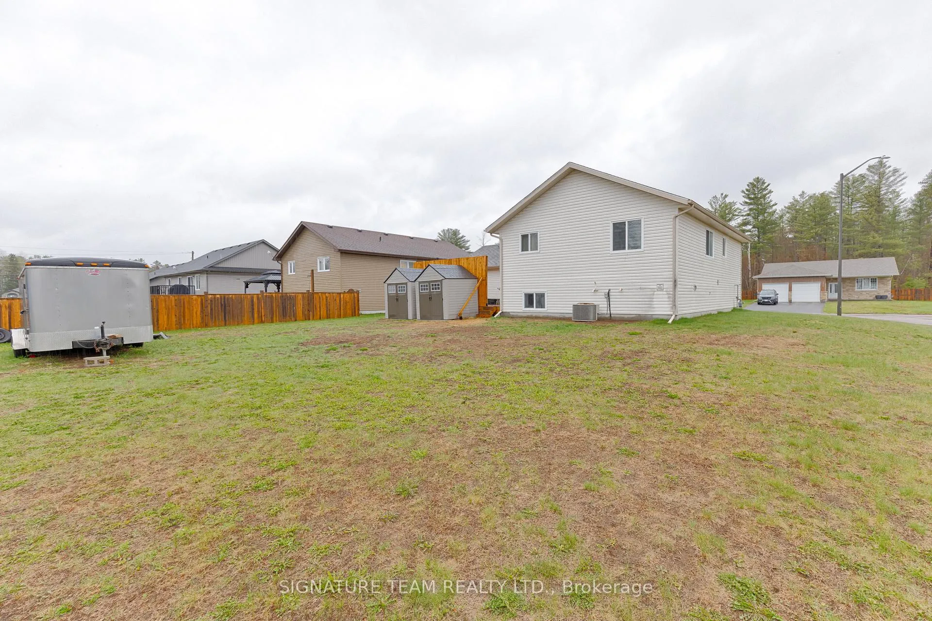 Photo 6 of 1017 Beatty Crescent, Deep River — HOMEH