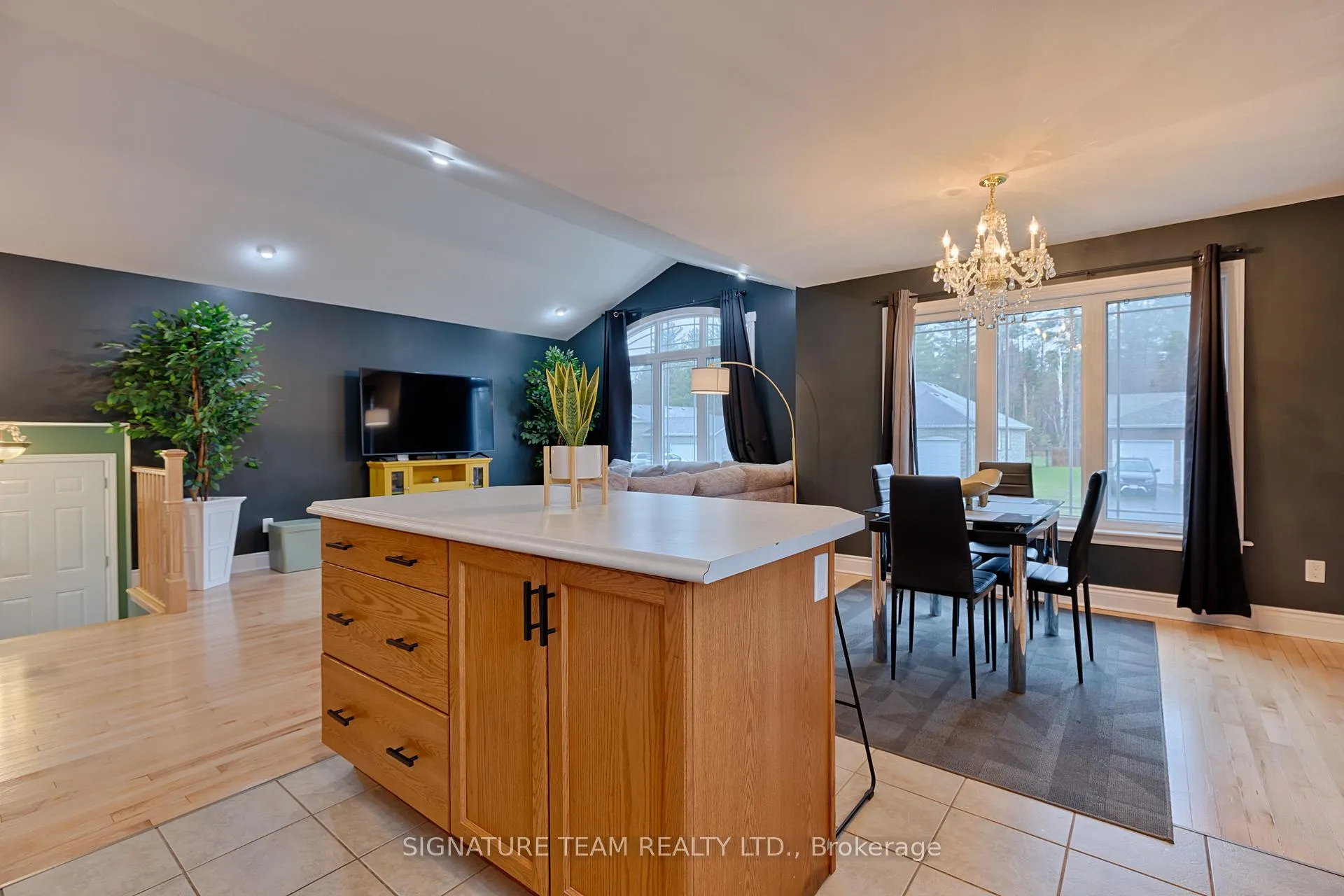 Photo 15 of 1017 Beatty Crescent, Deep River — HOMEH