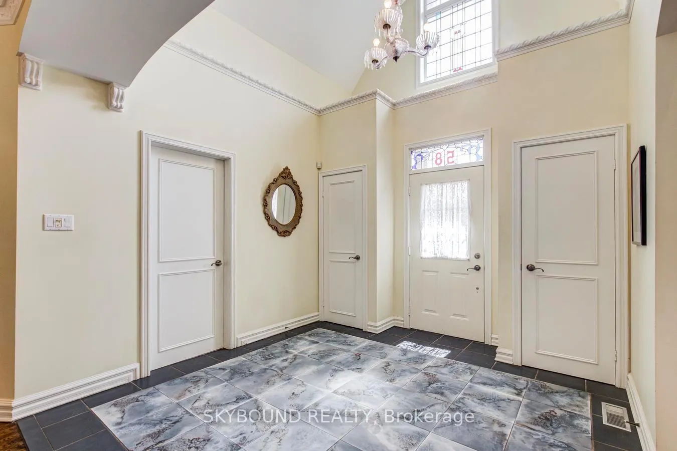 Photo 3 of 58 Kirk Drive, Markham, Royal Orchard — HOMEH