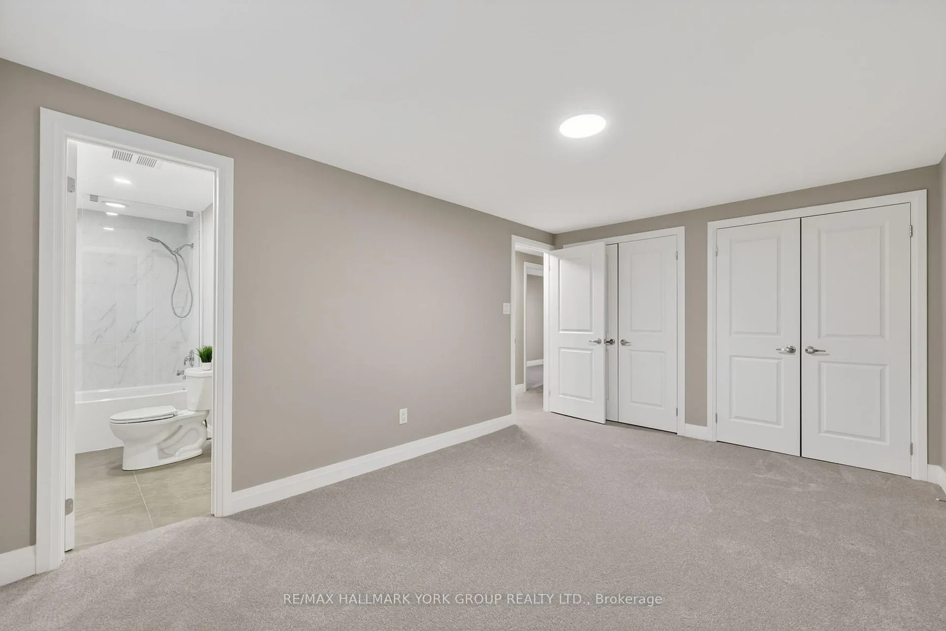 Photo 22 of 176 Spruce Street, Aurora, Aurora Village — HOMEH