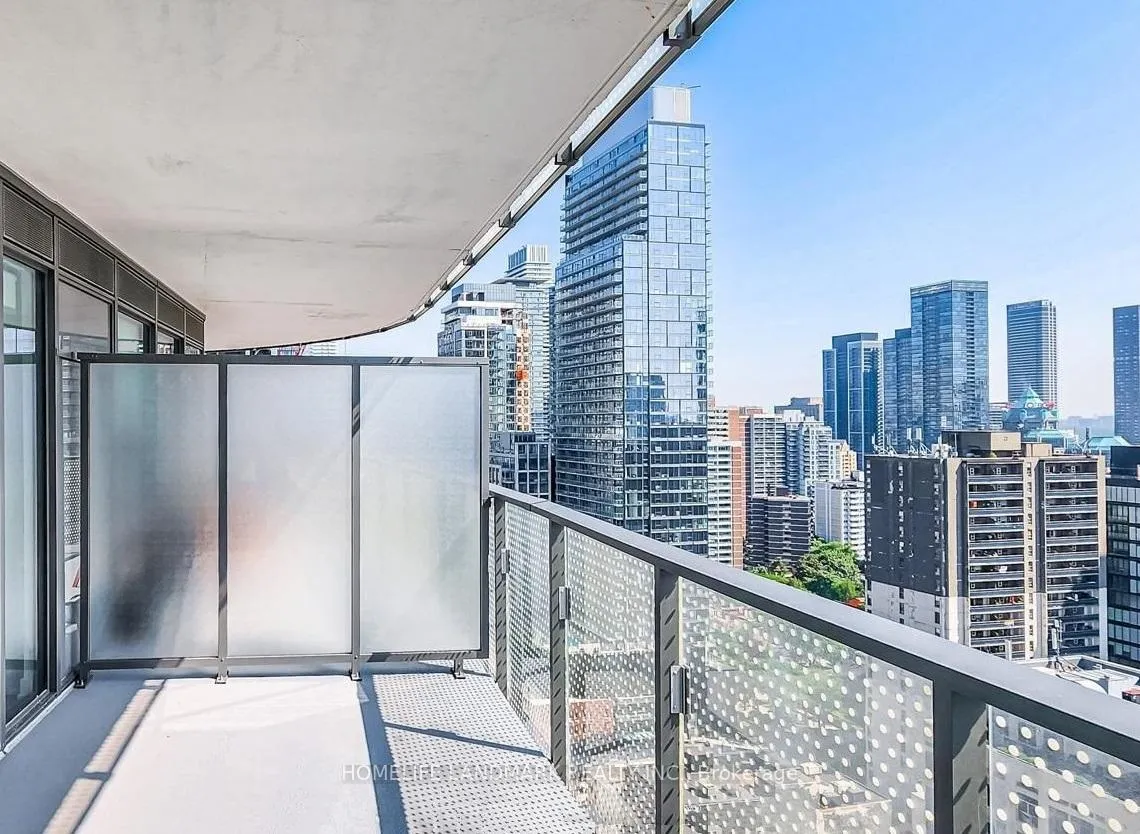 Photo 2 of Unit 912, 11 Wellesley Street W, Toronto, Bay Street Corridor — HOMEH