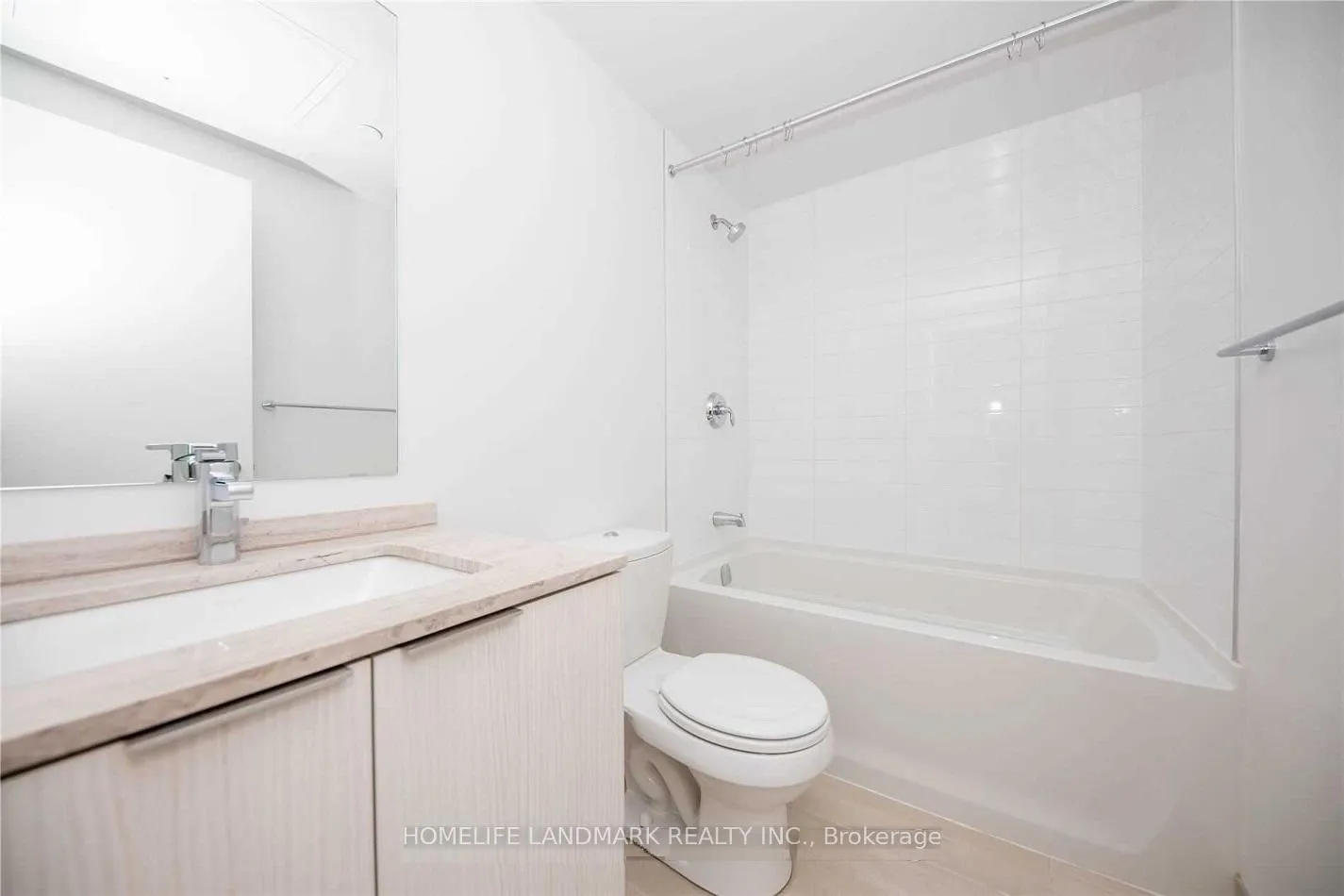 Photo 7 of Unit 912, 11 Wellesley Street W, Toronto, Bay Street Corridor — HOMEH