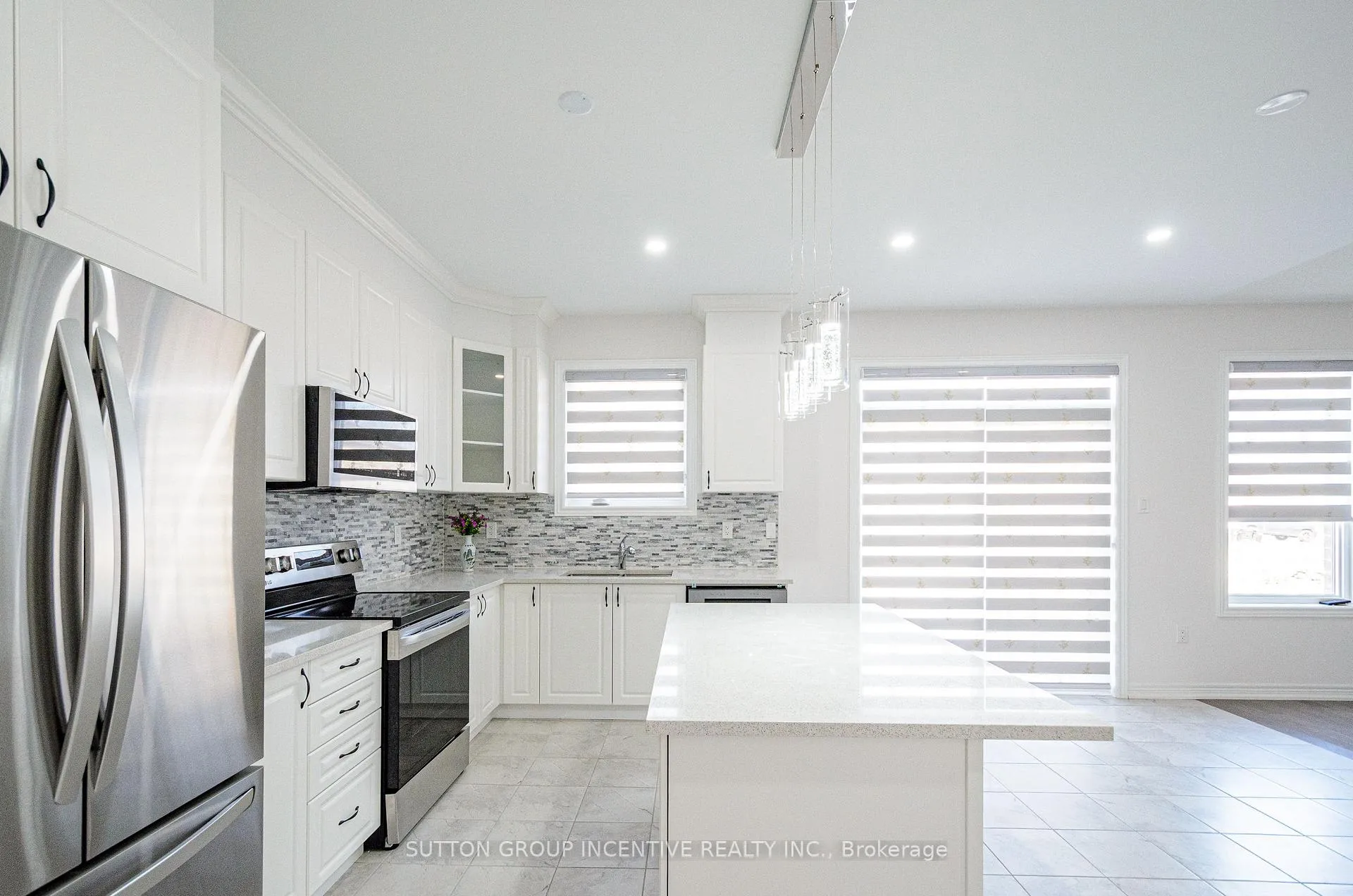 Photo 9 of 37 Baycroft Boulevard, Essa, Angus — HOMEH
