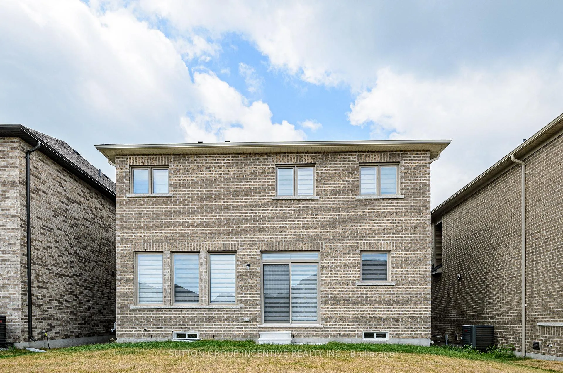 Photo 20 of 37 Baycroft Boulevard, Essa, Angus — HOMEH