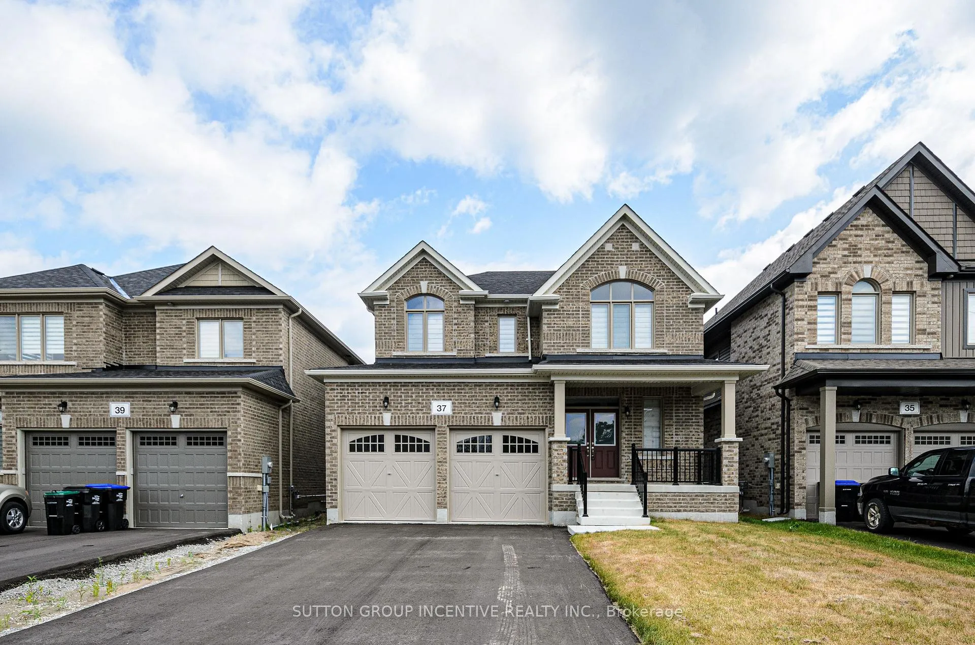 Photo 21 of 37 Baycroft Boulevard, Essa, Angus — HOMEH
