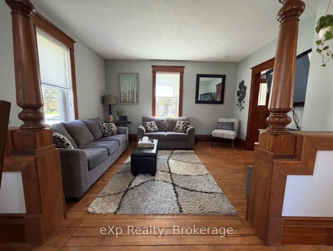 Photo 5 of 625 Gibson Street, Brockton — HOMEH