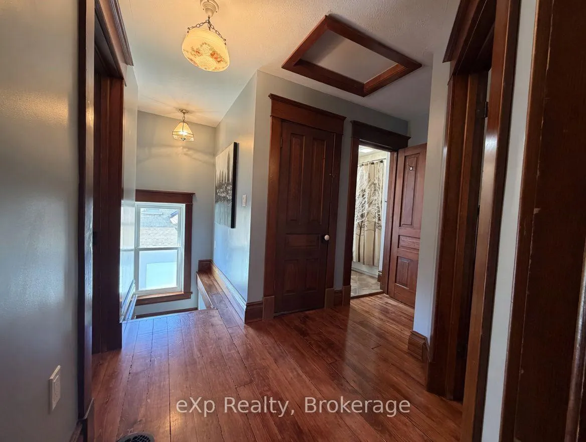 Photo 10 of 625 Gibson Street, Brockton — HOMEH