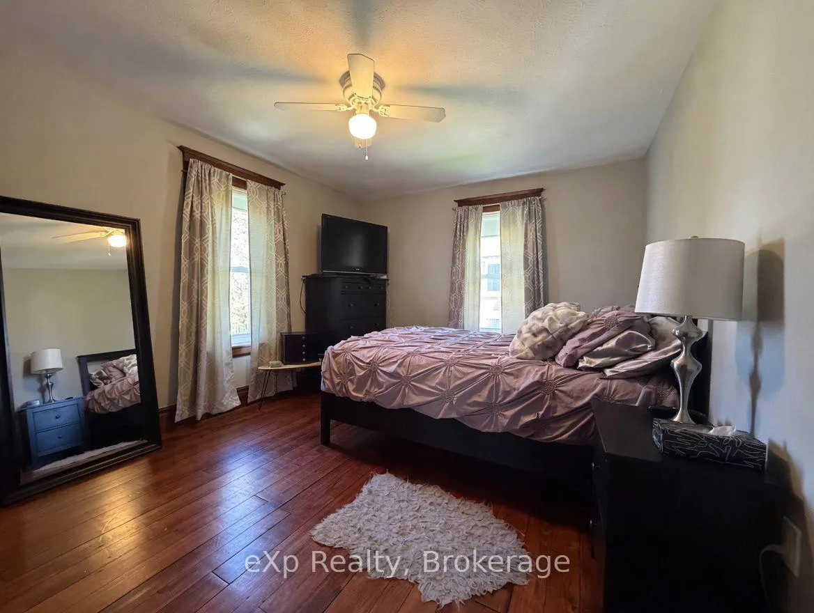 Photo 13 of 625 Gibson Street, Brockton — HOMEH