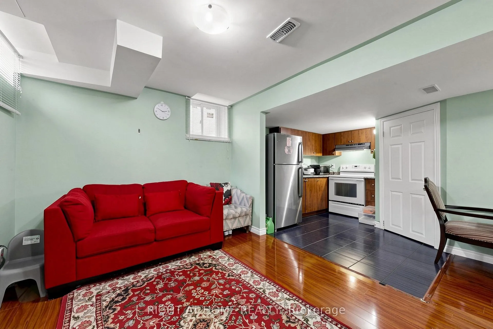 Photo 23 of 648 Blackwood Boulevard, Oshawa, Taunton — HOMEH